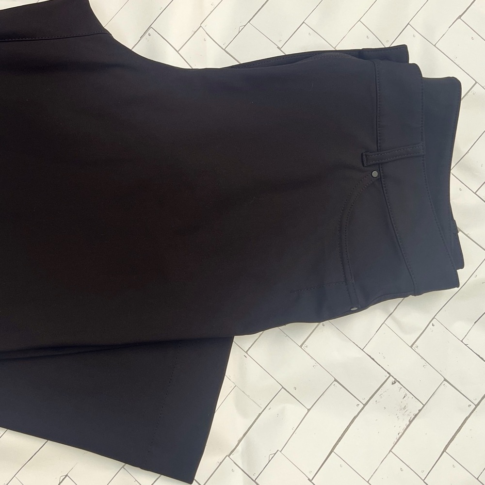 Lululemon wide leg pants